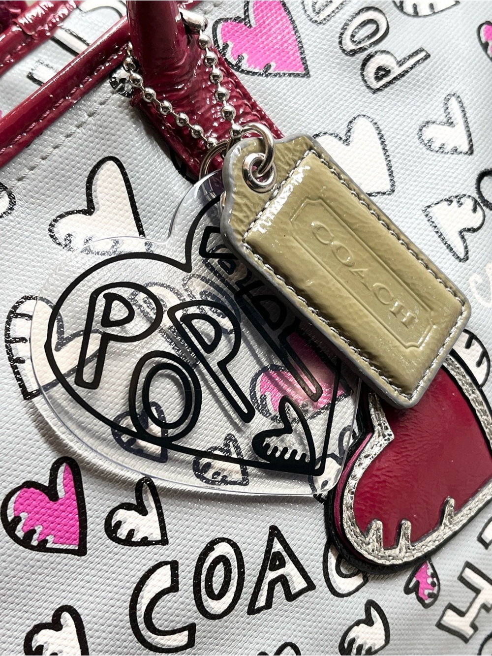 Coach Poppy Graffiti Hearts Tote EUC - Picture 4 of 13